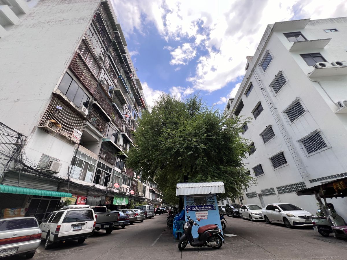 ขายคอนโดบางซื่อ วงศ์สว่าง เตาปูน : เจ้าของขายเอง บางซื่อ คอนโด ซอย ประชาชื่น 2 ใกล้โลตัสประชาชื่น 