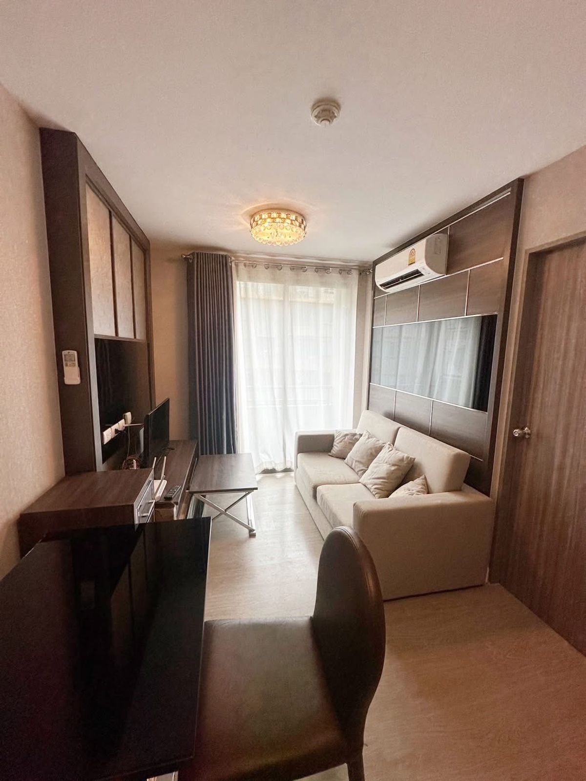 For SaleCondoRatchadapisek, Huaikwang, Suttisan : Urgent sale 🔥 Metro Luxe Ratchada, 1 bedroom, 1 bathroom, 28.46SQM, beautiful room, very good view, interested in the room, call 065-2614622
