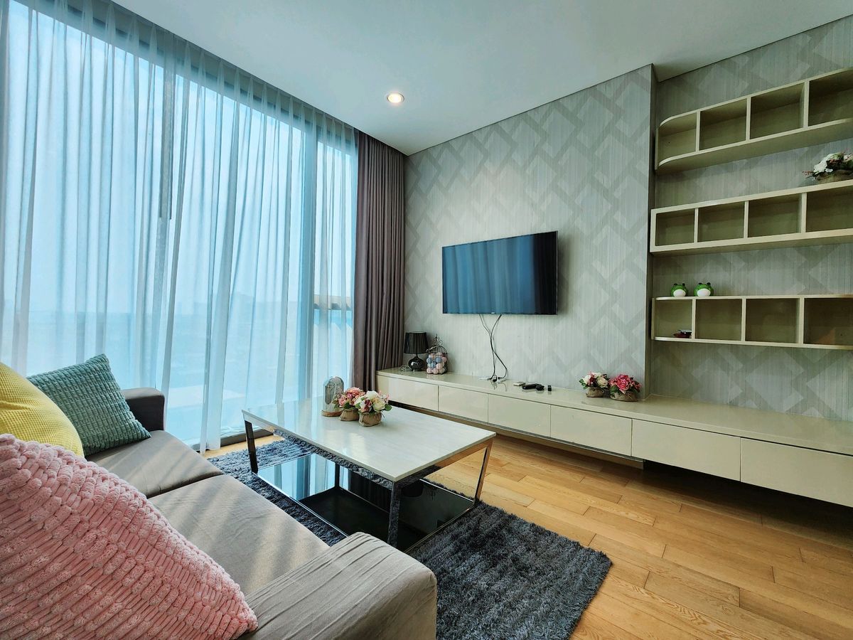 ให้เช่าคอนโดสาทร นราธิวาส : 🔥ให้เช่าด่วน🔥Condo The BREEZE Narathivas rd. ห้องสวย เฟอร์นิเจอร์ครบ พร้อมเข้าอยู่ (สำหรับเช่าระยะสั้น) ❗
