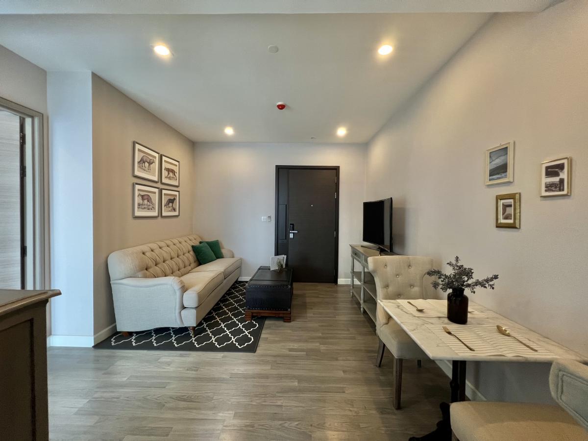 For RentCondoSiam Paragon ,Chulalongkorn,Samyan : The Room Rama 4, 1 bed, 27000 per month