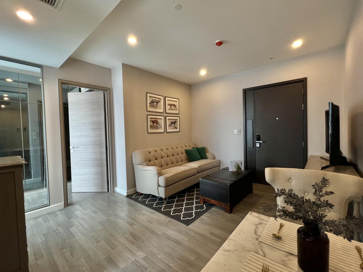 For RentCondoSiam Paragon ,Chulalongkorn,Samyan : The Room Rama 4, 1 bed, 27000 per month