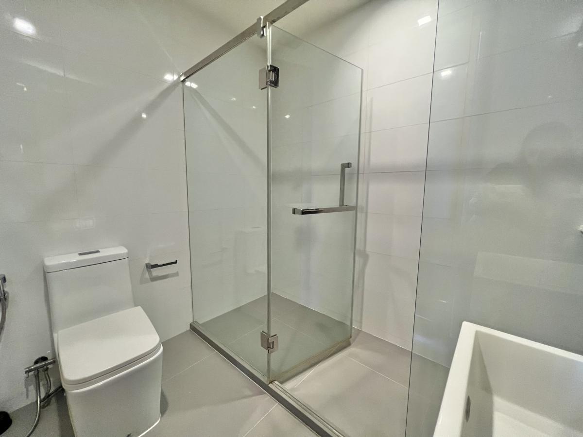 For RentCondoSiam Paragon ,Chulalongkorn,Samyan : The Room Rama 4, 1 bed, 27000 per month