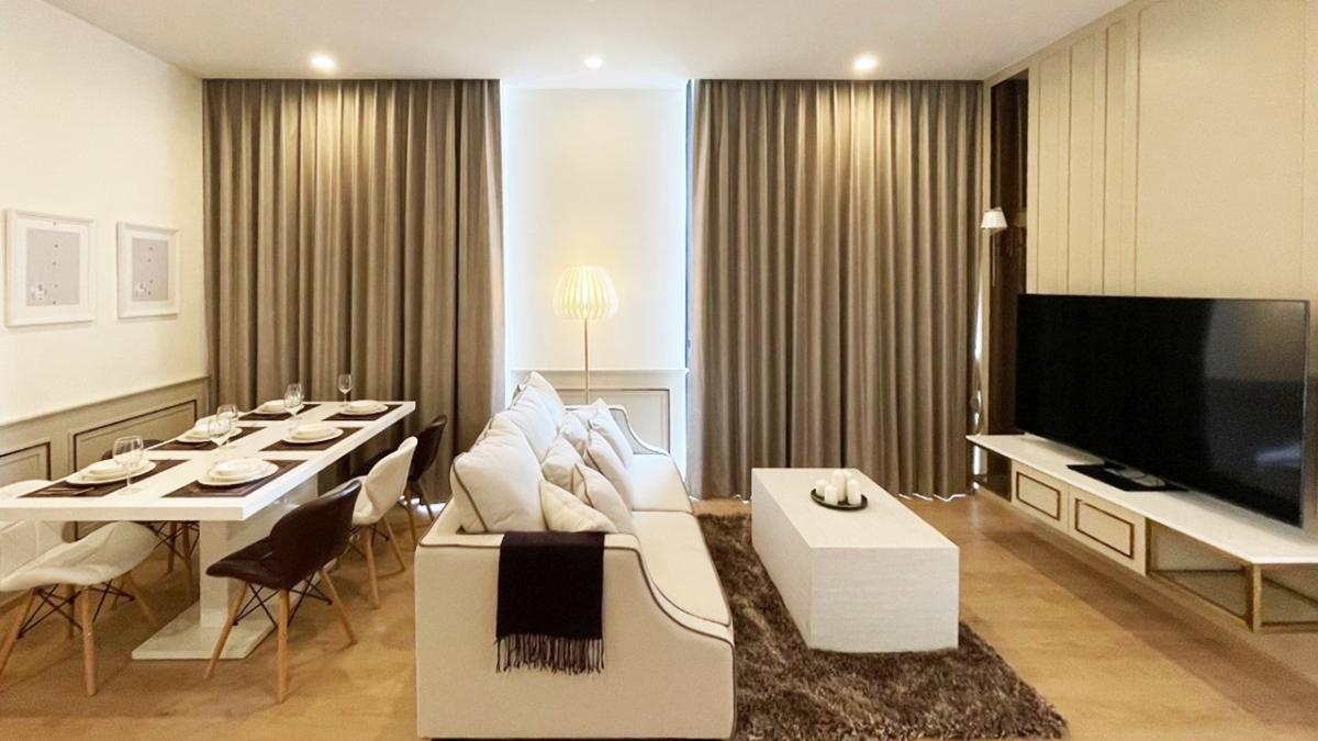 For SaleCondoSukhumvit, Asoke, Thonglor : Luxury! Noble BE19 2-bedroom in the heart of Asoke for sale at only 27.5 millionConveniently connected to BTS/MRT, close to all lifestyles, with complete amenities!