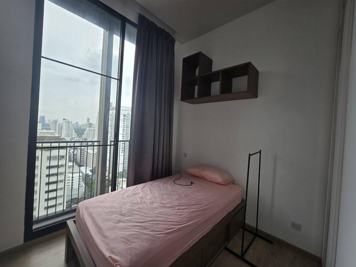 ขายคอนโดสุขุมวิท อโศก ทองหล่อ : 28/02/2026, รวมค่าโอนคอนโด Noble BE19 2 ห้องนอน ใกล้ BTS อโศก เพียง 12.9 ล้าน! ชีวิตเหนือระดับ กับพื้นที่ 56 ตร.ม. พร้อมสิ่งอำนวยความสะดวกครบครัน