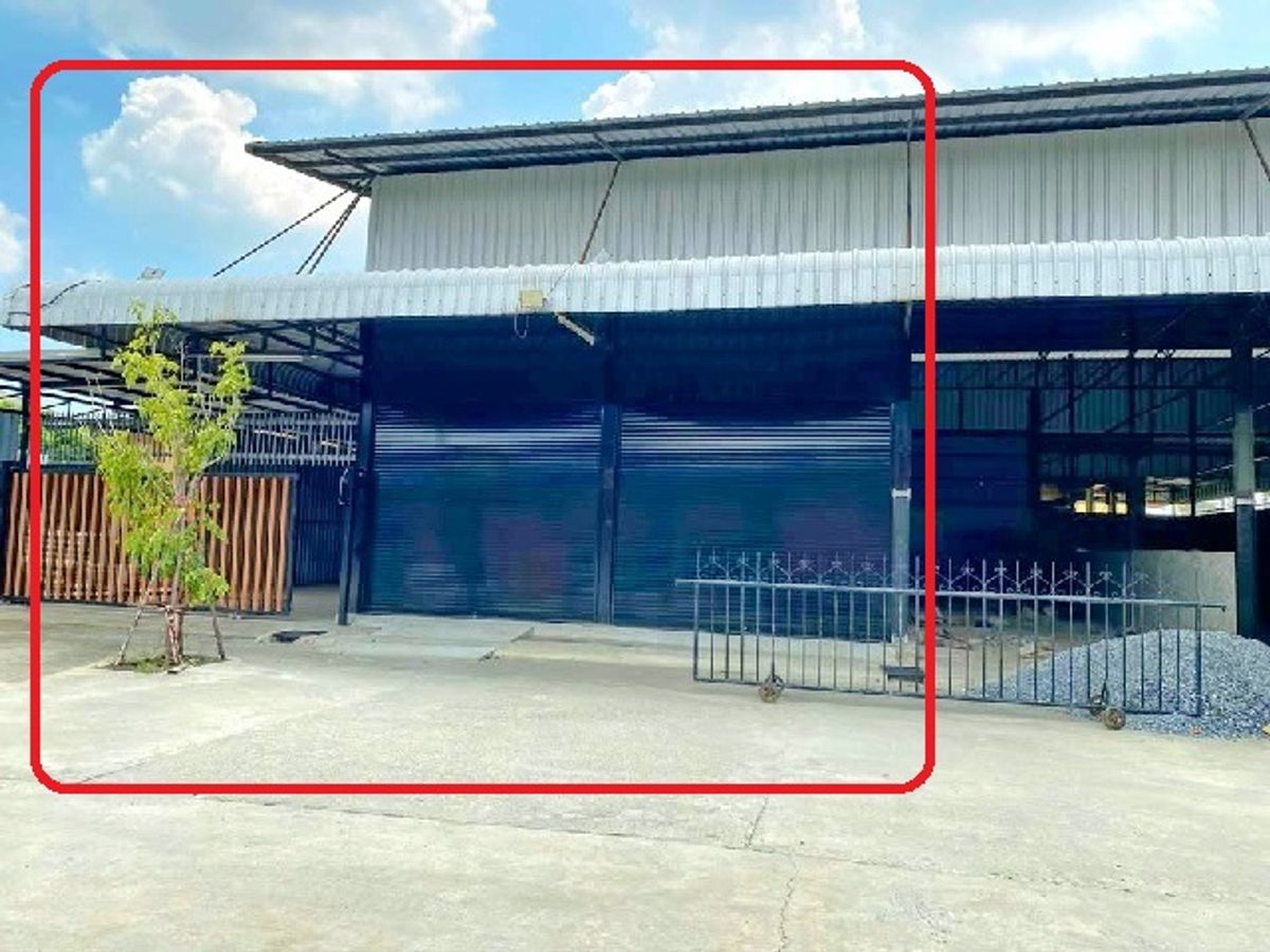 For RentWarehouseRattanathibet, Sanambinna : For rent, Tha It 100 sq.m., 30 sq.w. MRT, Sai Ma 3.1 km. Suitable for showrooms, lathes, distribution centers, Tha It Temple.