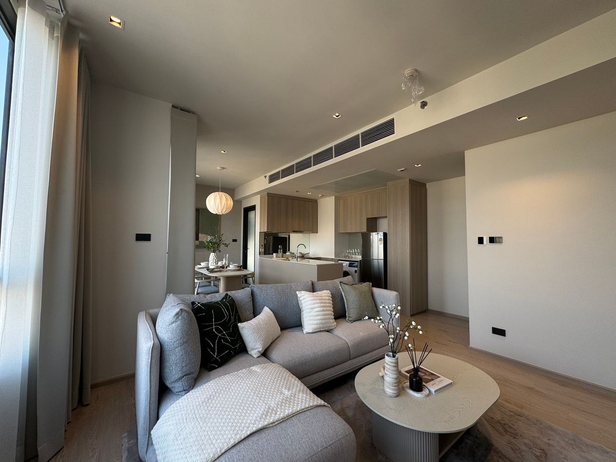 For RentCondoWongwianyai, Charoennakor : Rent 2 bedrooms, 2 bathrooms, high floor, river view