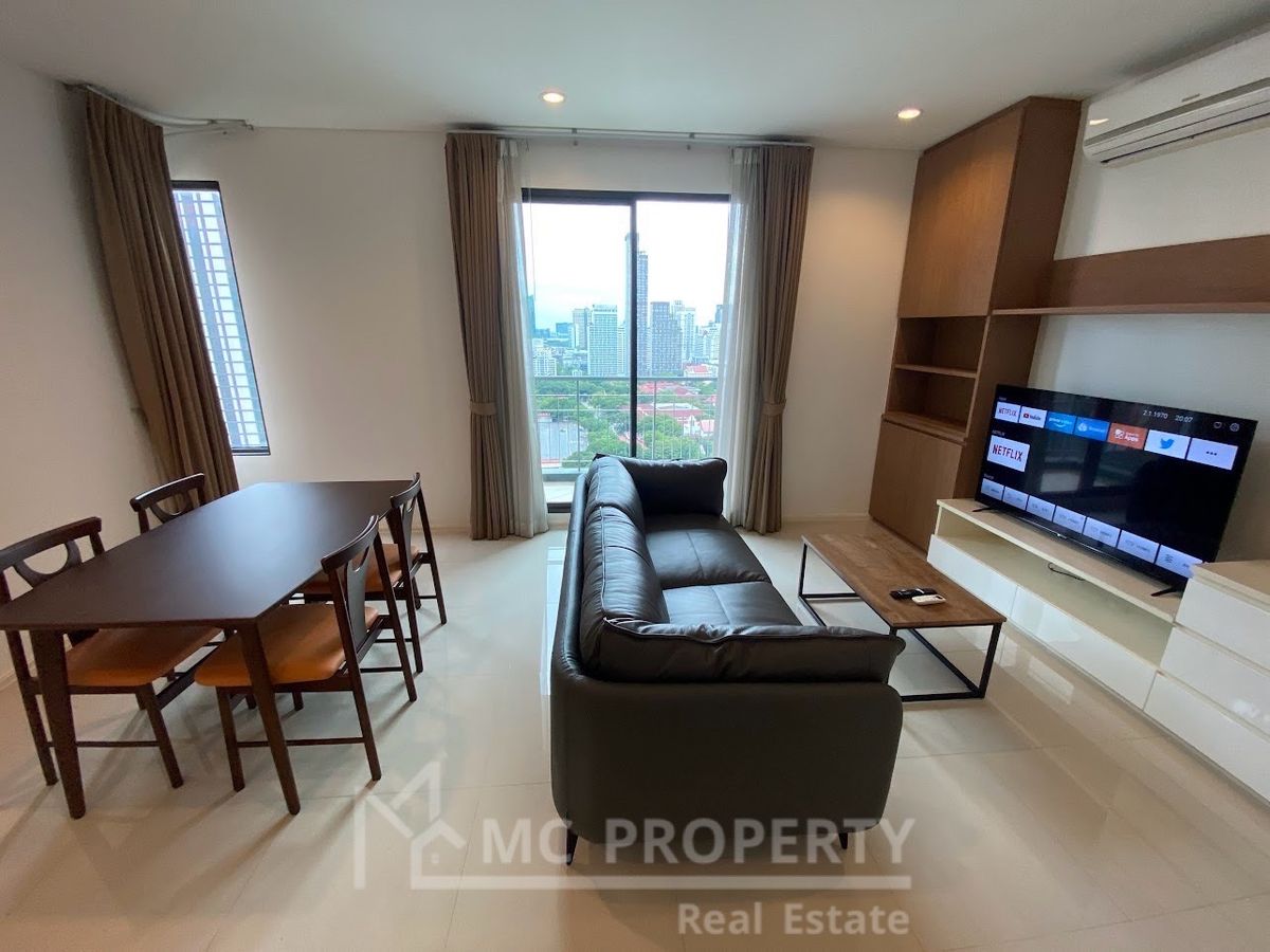 ให้เช่าคอนโดพระราม 9 เพชรบุรีตัดใหม่ RCA : Villa Asoke 2 ห้องนอน 81sqm 20fl ++ ให้เช่าเพียง 43,000 กรุณาติดต่อ 0816878954