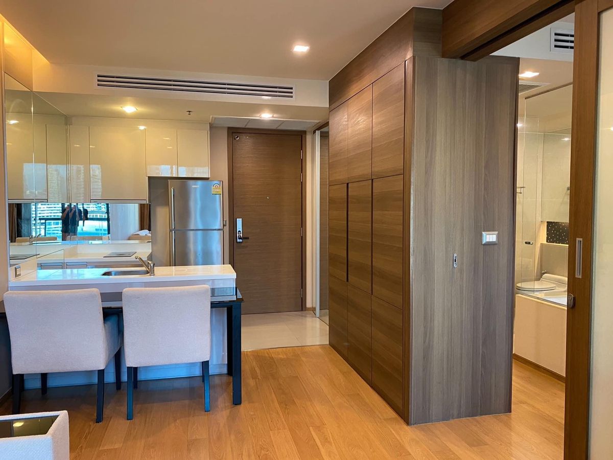 For RentCondoSathorn, Narathiwat : The Address Sathorn