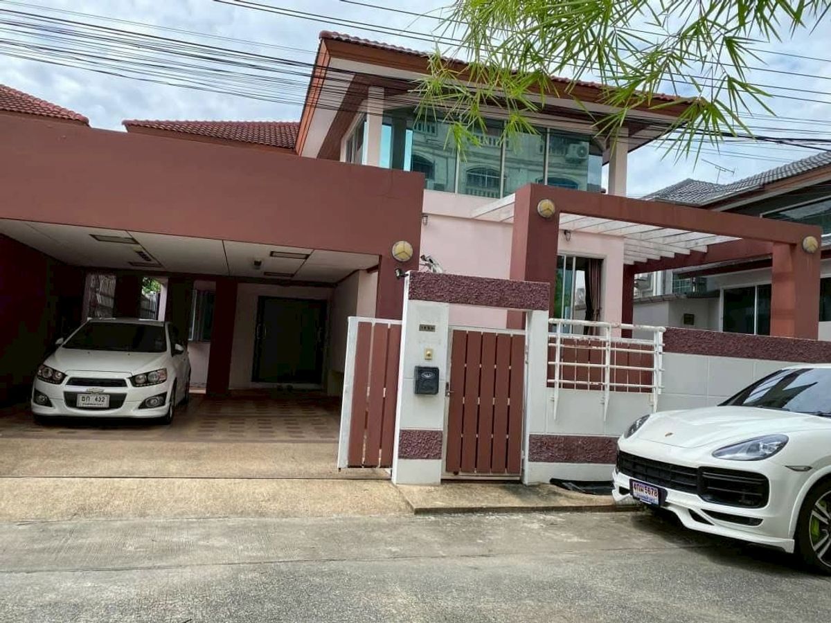 ให้เช่าบ้านอ่อนนุช อุดมสุข : ME-377 ให้เช่าบ้านเดี่ยว 2ชั้น หมู่บ้านอารีน่าการ์เดนท์ อ่อนนุช 44
