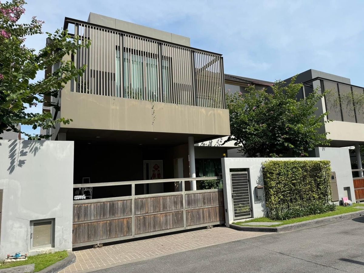 บ้านเลียบทางด่วนรามอินทรา : ขาย/ให้เช่า Private Nirvana North เลียบด่วน ใกล้ CDC 50.6 ตรว 
