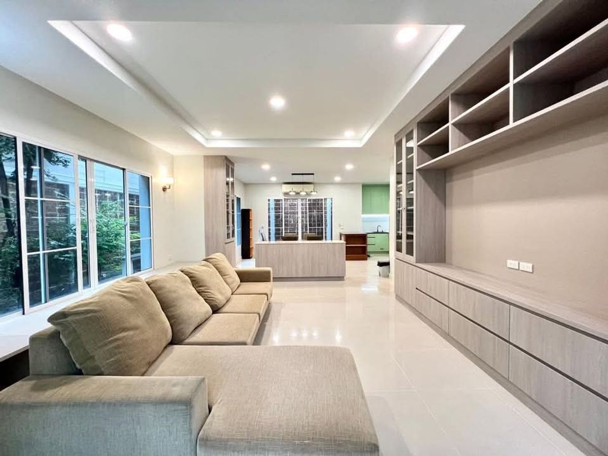 ให้เช่าบ้านสะพานควาย จตุจักร : 💥ให้เช่า 120,000 บาท บ้านเดี่ยว หมู่บ้าน กลางกรุง เดอะนิช รัชวิภา AP ใกล้สถานีรถไฟฟ้าจตุจักร  สายสีแดง  2 นาทีถึง ทางด่วน ด่านประชานุกูล