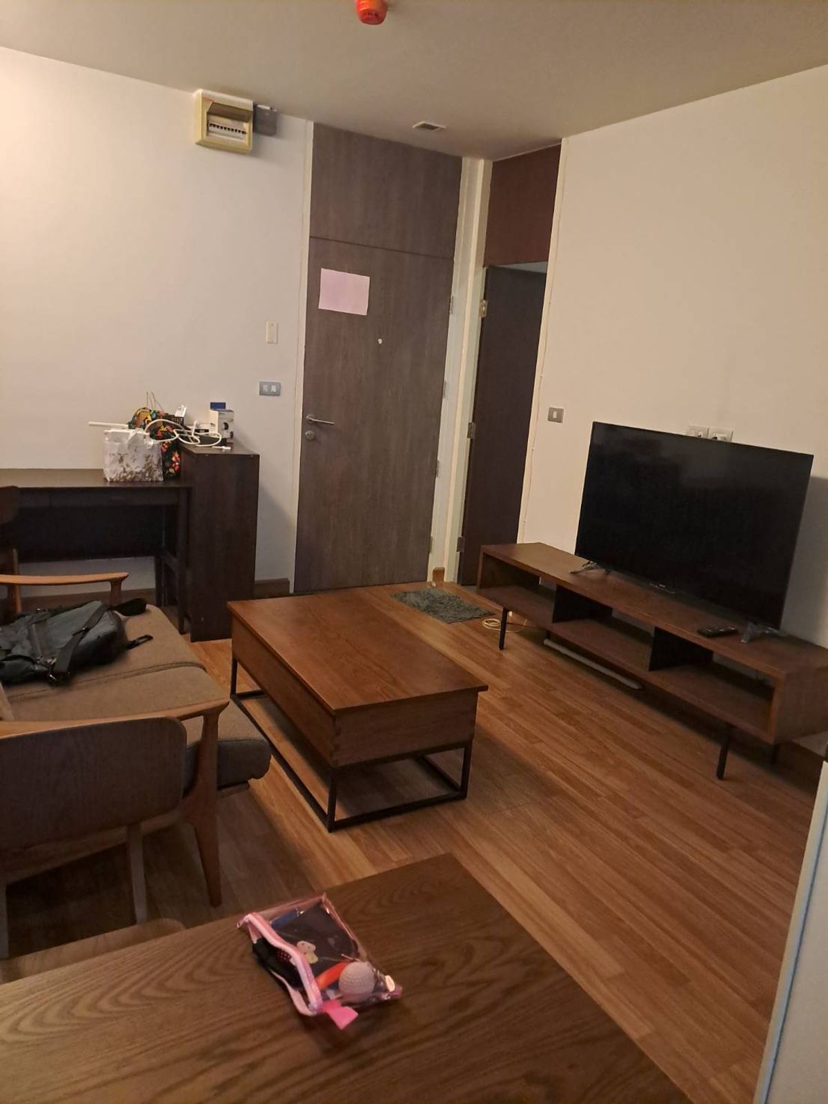 ให้เช่าคอนโดอ่อนนุช อุดมสุข : คอนโด ให้เช่า :   Vinn Sukhumvit 46 (วินน์ สุขุมวิท 46) (BTS พระโขนง )MK-02  line @livingbkk
