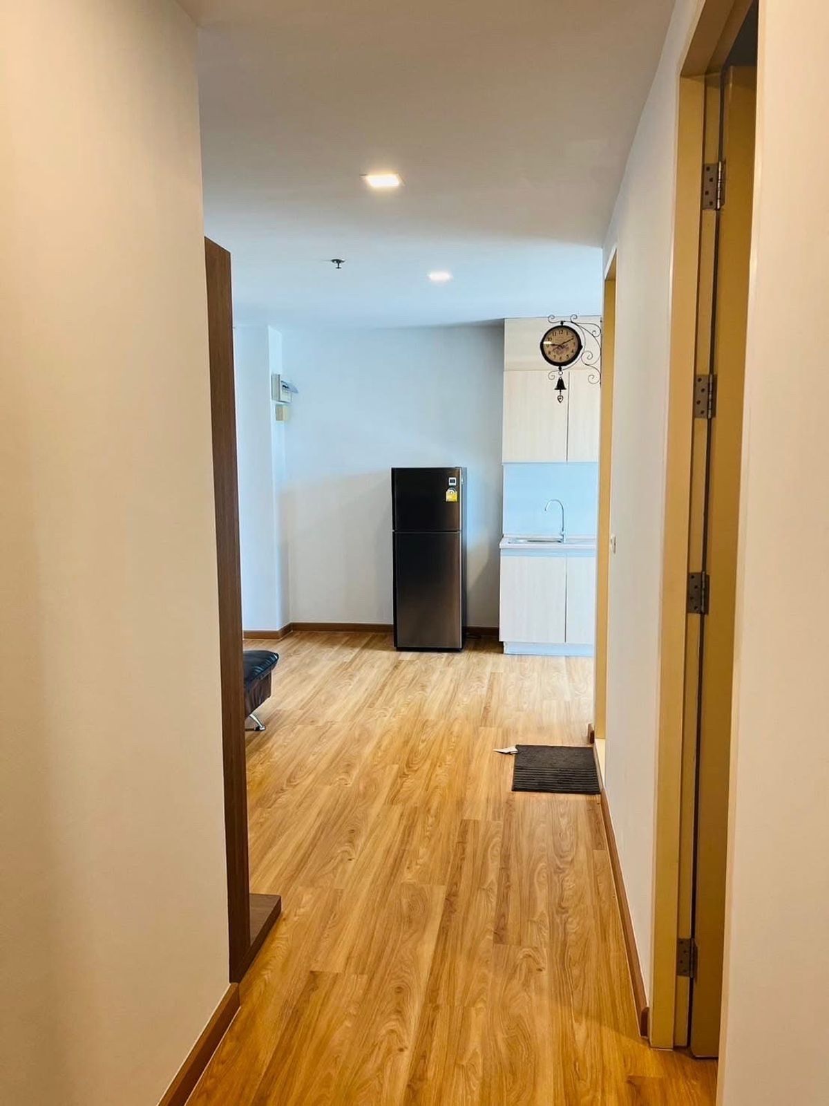 For RentCondoPattanakan, Srinakarin : Rent The Parkland Srinakarin (The Parkland Srinakarin)  🛏️ 2 bedrooms 🛁 2 bathrooms 🛋️ 1 living room size 58 sqm. Building B 12A ✨ Price 15,000 baht ✨  