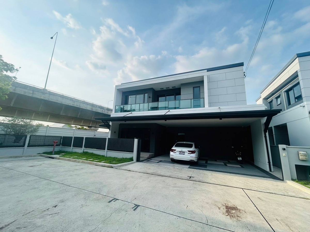 ขายบ้านปทุมธานี รังสิต ธรรมศาสตร์ : ขาย‼️Centro ดอนเมือง-แจ้งวัฒนะ ใกล้ทางด่วน 260 ตรม 4 ห้องนอน 5 ห้องน้ำ 🚩 22 ล้าน 