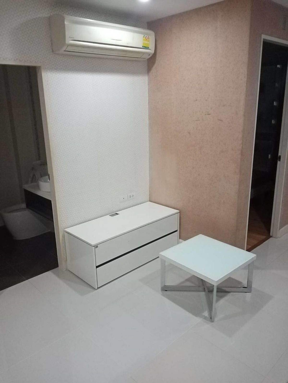 For SaleCondoSiam Paragon ,Chulalongkorn,Samyan : Wish @samyan please add Line ID @806QPHGN O8415O5483 Sell 4 MB