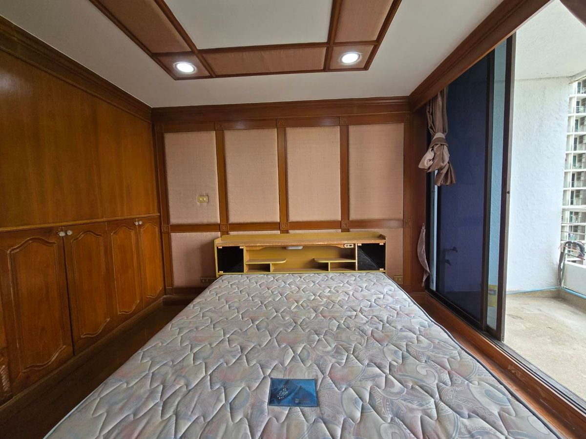 ให้เช่าคอนโดสุขุมวิท อโศก ทองหล่อ : FOR Rent Supalai Place สุขุมวิท 39 Type 1 BED ราคาพิเศษที่สุด  ใกล้รถไฟฟ้า BTS พร้อมพงษ์