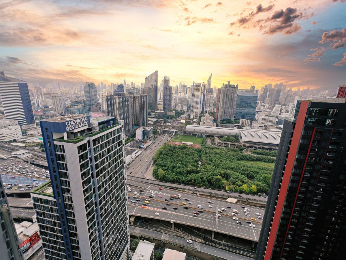 ขายคอนโดพระราม 9 เพชรบุรีตัดใหม่ RCA : Life Asoke Rama 9 (ไลฟ์ อโศก-พระราม 9) คอนโด High-Rise ใจกลาง New CBD