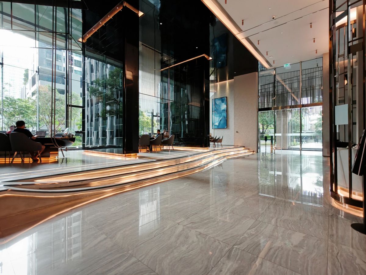 ขายคอนโดพระราม 9 เพชรบุรีตัดใหม่ RCA : Life Asoke Rama 9 (ไลฟ์ อโศก-พระราม 9) คอนโด High-Rise ใจกลาง New CBD