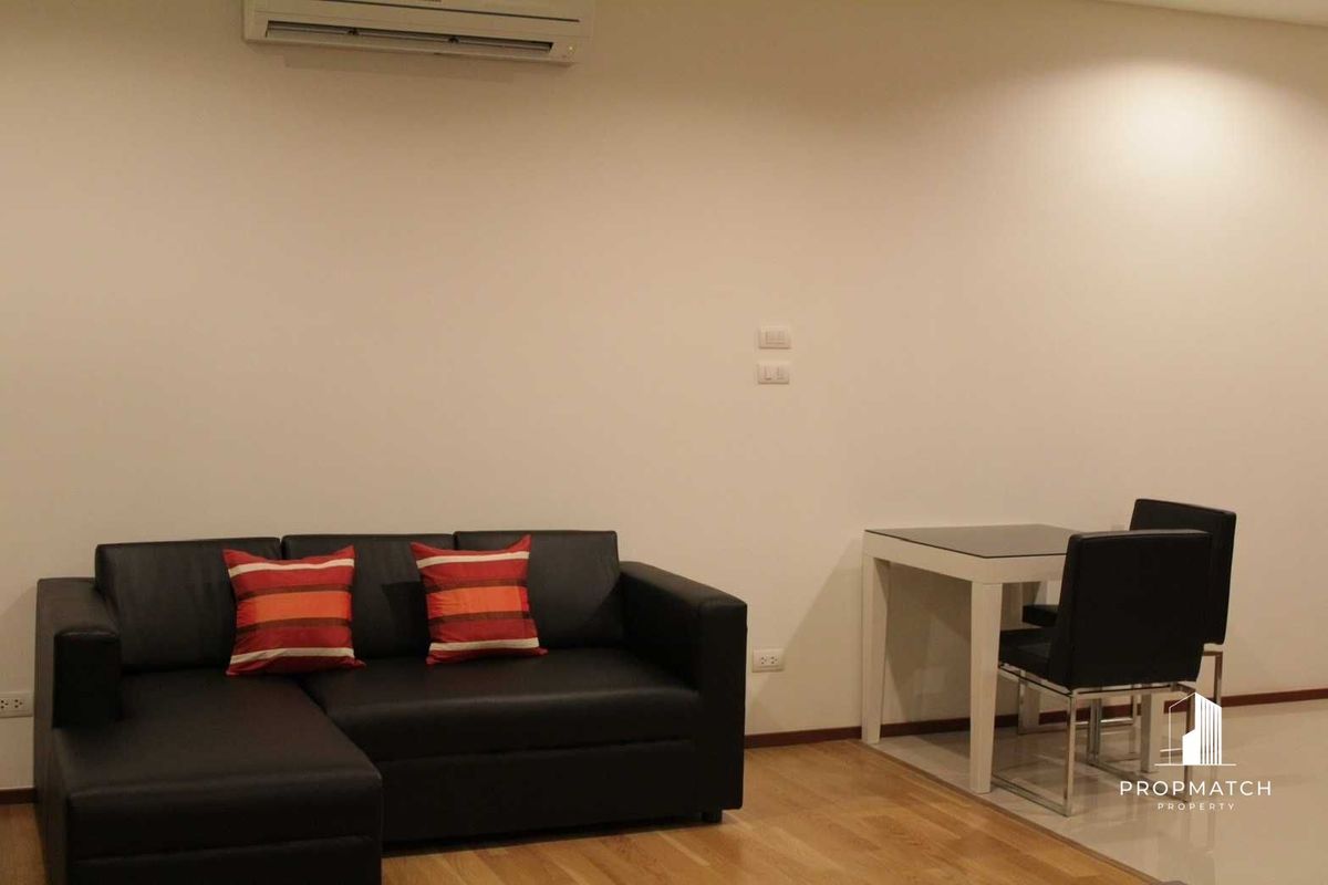 ให้เช่าคอนโดวงเวียนใหญ่ เจริญนคร : ✨ Flash Deal ✨Villa Sathorn ( Studio1Bath42SQM.)พร้อมอยู่ !! เพียง 15,000 บาทต่อเดือน Tel.0981315848 @propmatch