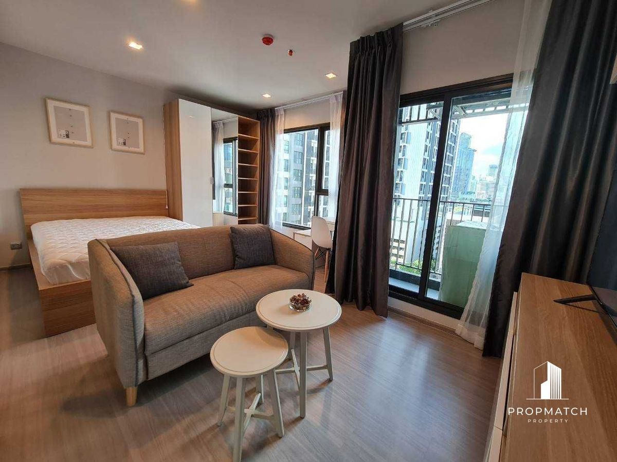 ให้เช่าคอนโดพระราม 9 เพชรบุรีตัดใหม่ RCA : ✨ Flash Deal ✨Life Asoke-Rama 9 ( Studio1Bath28SQM.)พร้อมอยู่ !! เพียง 17,000 บาทต่อเดือน Tel.0981315848 @propmatch