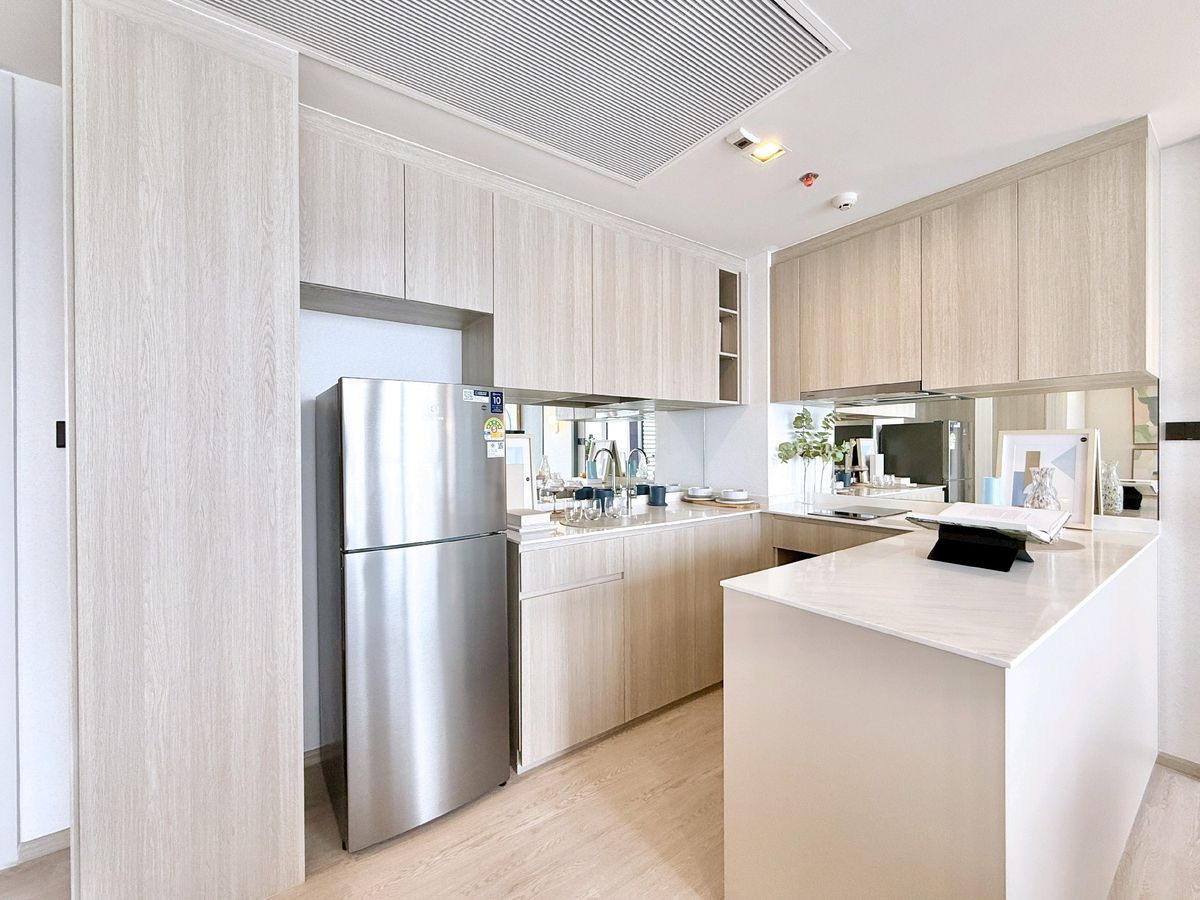 For SaleCondoWongwianyai, Charoennakor : & quot; Open a new living experience! ✨ Luxury condo, complete with the Chao Phraya view 🌊 Near BTS only 130 m. 🚆 Starting 11.05 deleted. From SC Asset 🏡 with the middle part! & quot;*