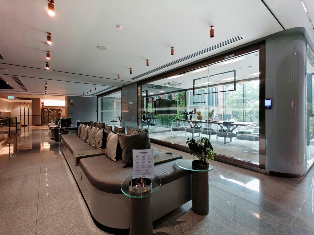 ขายคอนโดพระราม 9 เพชรบุรีตัดใหม่ RCA : Life Asoke Rama 9 (ไลฟ์ อโศก-พระราม 9) คอนโด High-Rise ใจกลาง New CBD