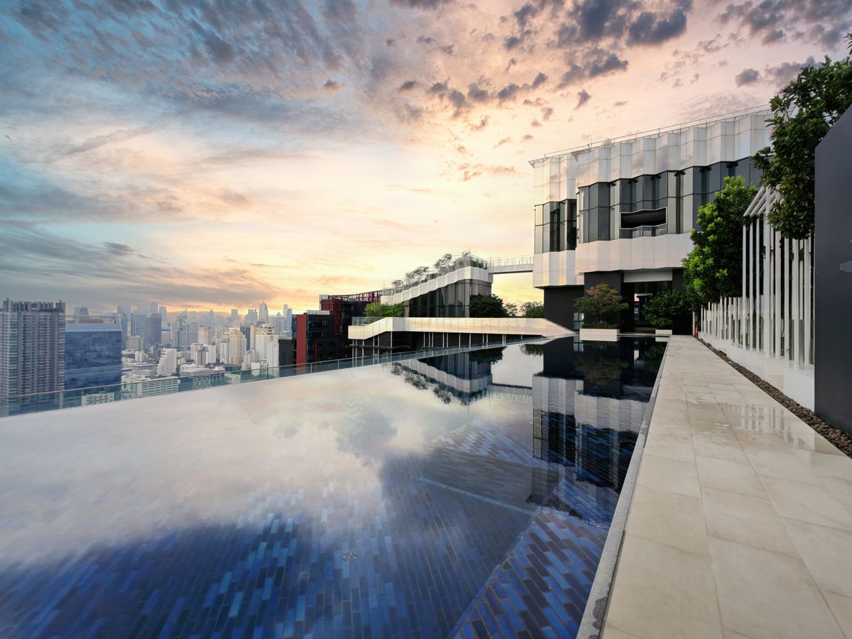 ขายคอนโดพระราม 9 เพชรบุรีตัดใหม่ RCA : Life Asoke Rama 9 (ไลฟ์ อโศก-พระราม 9) คอนโด High-Rise ใจกลาง New CBD