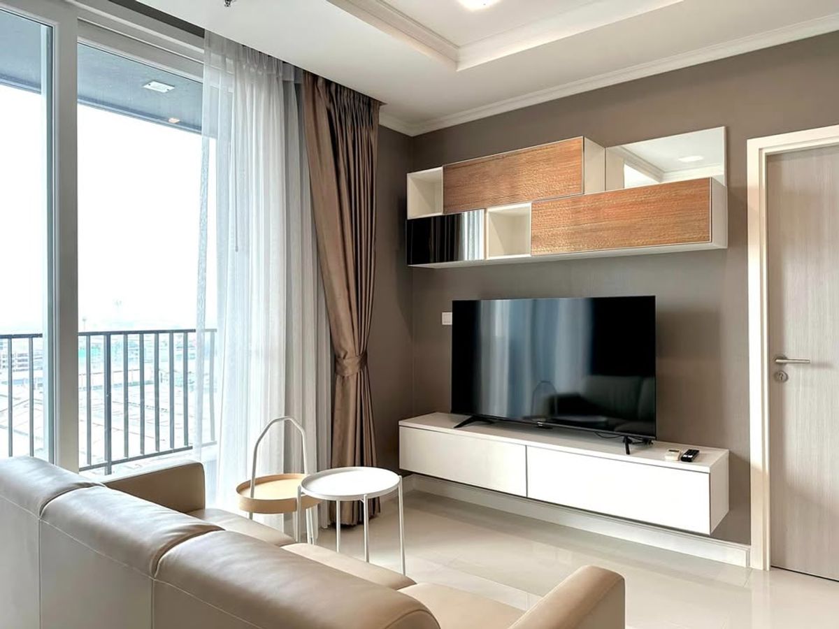 ให้เช่าคอนโดสมุทรปราการ สำโรง : พร้อมอยู่ 1ห้องนอน  45 ตรม.  โครงการ The Metropolis Samrong Interchange (เดอะ เมโทรโพลิส สำโรง อินเตอร์เชนจ์) สนใจดูห้องCall: 0955071632 (ไกด์ AG) แอดไลน์ได้ 