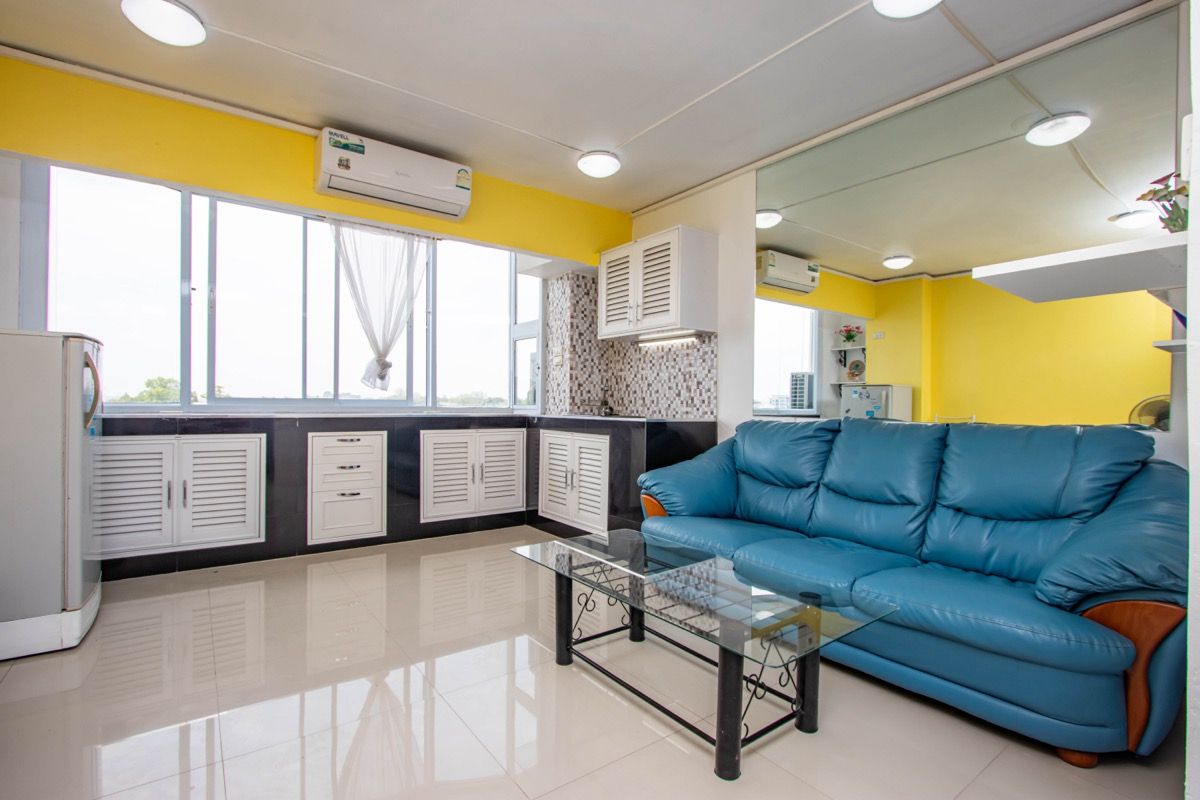For SaleCondoChiang Mai : Under 1MB – Studio Room for Sale at Lanna Condominium (LC010)