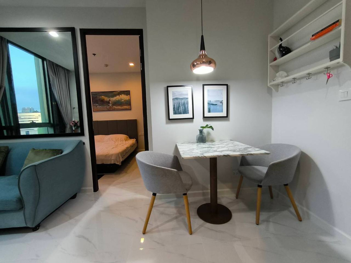 CondoRatchathewi,Phayathai : Wish Signature Midtown Siam 1【𝐒𝐄𝐋𝐋 & 𝐑𝐄𝐍𝐓】🔥 Decorated with a simple, elegant built-in. With quality furniture Live in it yourself or rent it out. Contact Line ID: @hacondo