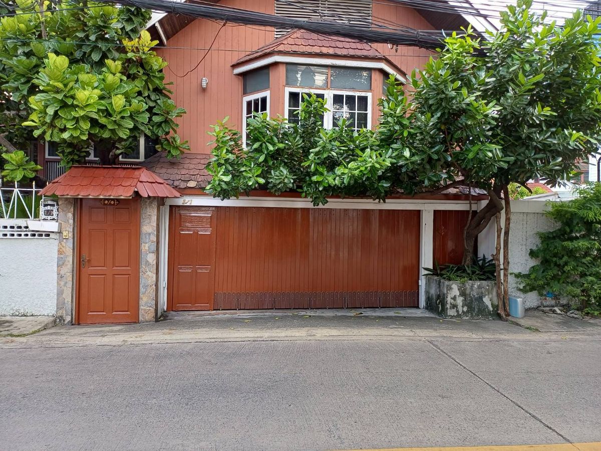 ขายบ้านราชเทวี พญาไท : บ้านเดี่ยวเนื้อที่ 446 ตรว. ใจกลางเมือง เหมาะสำหรับลงทุน