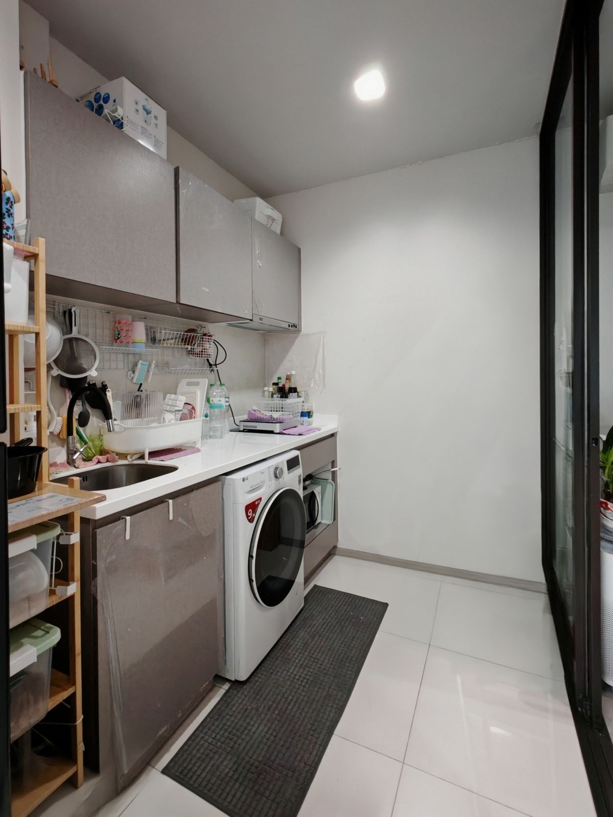 ขายคอนโดพระราม 9 เพชรบุรีตัดใหม่ RCA : Life Asoke Rama 9 (ไลฟ์ อโศก-พระราม 9) คอนโด High-Rise ใจกลาง New CBD