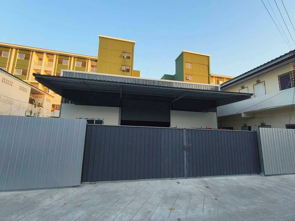 For RentWarehouseNonthaburi, Bang Yai, Bangbuathong : Rent a new warehouse Near Macro Bang Bua Thong, size 200 sq.m., Bang Kruai-Sai Noi Road Bang Bua Thong Subdistrict Bang Bua Thong District, Nonthaburi (Property Code TW2-332)