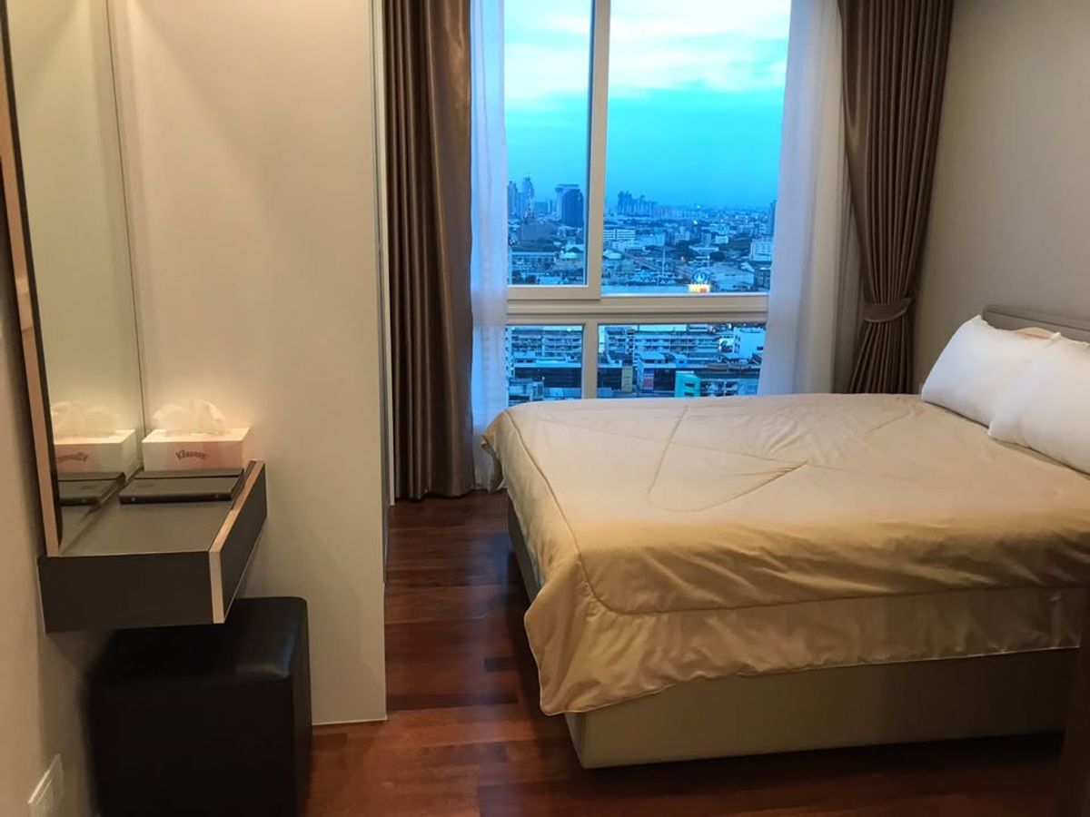 ให้เช่าคอนโดสมุทรปราการ สำโรง : 🎊🌸FOR RENT>> The Metropolis Samrong>>📢🌈ติดรถไฟฟ้า BTS สถานีสำโรง 0 เมตร ชั้น 23 วิวโล่ง ทิศเหนือ เฟอร์นิเจอร์ครบ #LV-MO1895