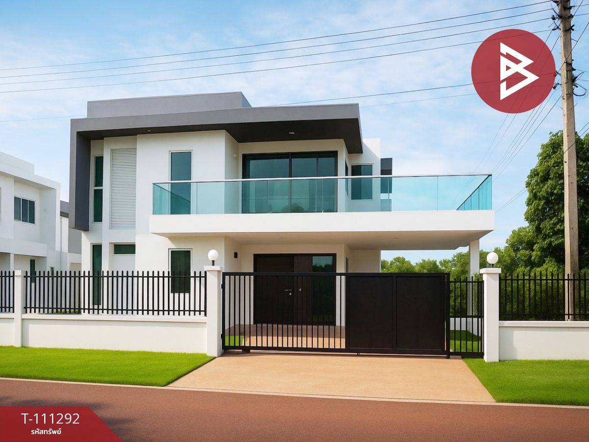 ขายบ้านอุตรดิตถ์ : ขายบ้านเดี่ยวหรู 2 ชั้น ซ.ครัวแม่แห้ง เนื้อที่ 89.5 ตร.วา ท่าเสา อุตรดิตถ์