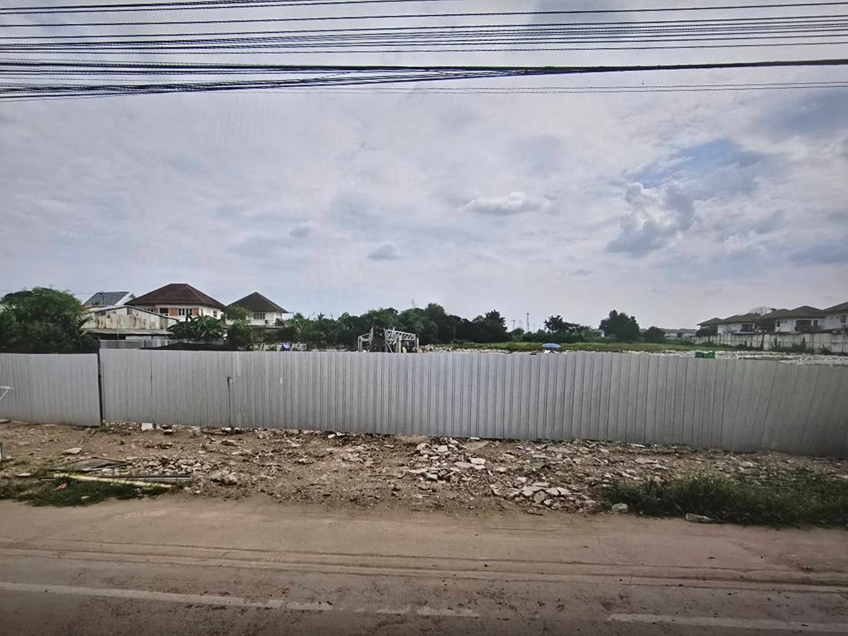 ให้เช่าที่ดินนวมินทร์ รามอินทรา :  ให้เช่าที่ดิน 100 ตร.ว. ขนาดกำลังดี ติดถนนไทยรามัญ ค่าเช่าสบายกระเป๋า เหมาะทำธุรกิจ!