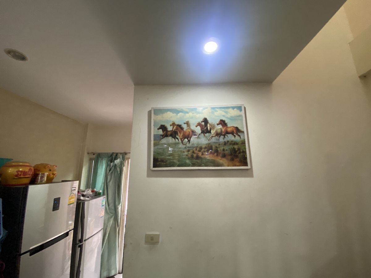 ขายทาวน์โฮมลาดพร้าว101 แฮปปี้แลนด์ : ขายด่วน! ทาวน์เฮ้าส์2ชั้น ใกล้สถานีBTS ลาดพร้าว101 3น.2น.1แอร์บ้านใหม่ 2ปี
ต่อเติมหลังคาทั้งหน้า-หลังบ้าน ทางลัดไปถนนเลียบทางด่วนเอกมัยรามอินทรา(ราคาต่อรองได้)