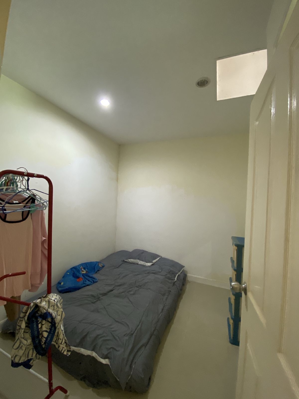 ขายทาวน์โฮมลาดพร้าว101 แฮปปี้แลนด์ : ขายด่วน! ทาวน์เฮ้าส์2ชั้น ใกล้สถานีBTS ลาดพร้าว101 3น.2น.1แอร์บ้านใหม่ 2ปี
ต่อเติมหลังคาทั้งหน้า-หลังบ้าน ทางลัดไปถนนเลียบทางด่วนเอกมัยรามอินทรา(ราคาต่อรองได้)