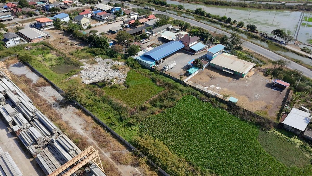 ให้เช่าที่ดินปทุมธานี รังสิต ธรรมศาสตร์ : 🔥 ให้เช่าที่ดิน 200 ตร.ว. ทำเลทอง! ติดถนนคันคลองนครหลวง บางปะอิน - สุดยอดจุดเชื่อมโลจิสติกส์ 4 ภาค ใกล้ทางด่วน! ✨