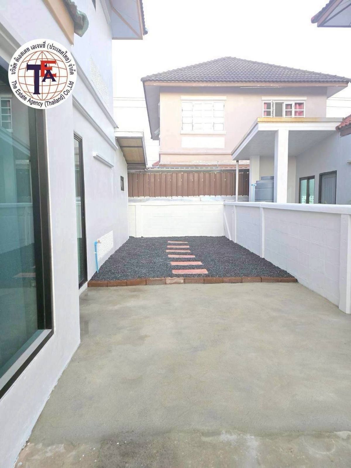 ขายบ้านนวมินทร์ รามอินทรา : ขายบ้านเดี่ยว 2 ชั้น หมู่บ้านเคซี การ์เด้นโฮม 6 นิมิตรใหม่ 40 สามวาตะวันออก คลองสามวา สนง.เขตคลองสามวา ตลาดหทัยมิตร ตลาดมีนบุร ีแฟชั่นไอส์แลนด์ ซาฟารีเวิลด ์รถไฟฟ้าสีชมพู  ประชาร่วมใจ วงแหวนรอบนอก  รามคำแหง สุวินทวงศ์