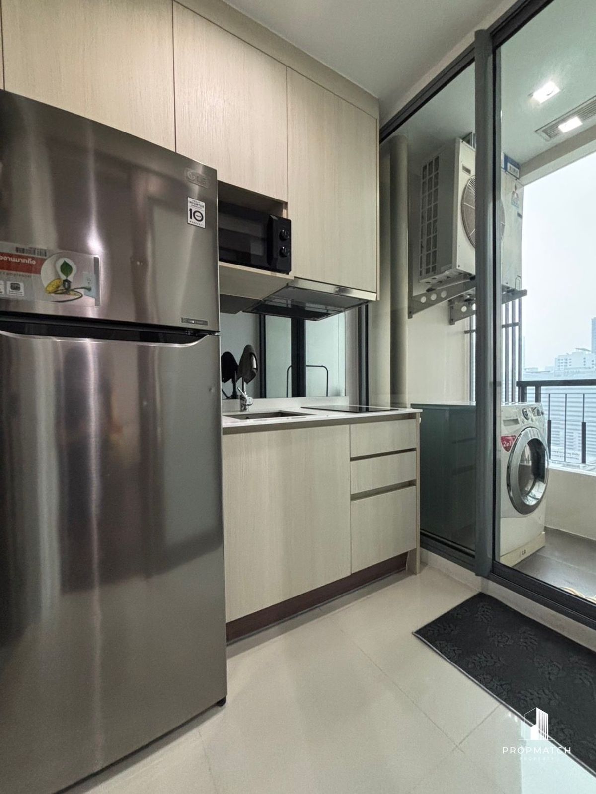 ให้เช่าคอนโดพระราม 9 เพชรบุรีตัดใหม่ RCA : ✨ Flash Deal ✨Q Asoke ( 1Bed1Bath30SQM.)พร้อมอยู่ !! เพียง 20,000 บาทต่อเดือน Tel.0981315848 @propmatch