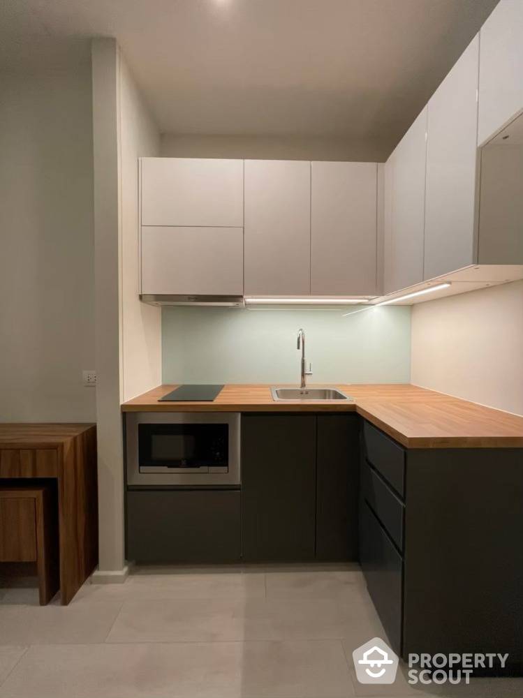 For RentCondoWitthayu, Chidlom, Langsuan, Ploenchit : 1-BR Condo at Noble Ploenchit near BTS Phloen Chit