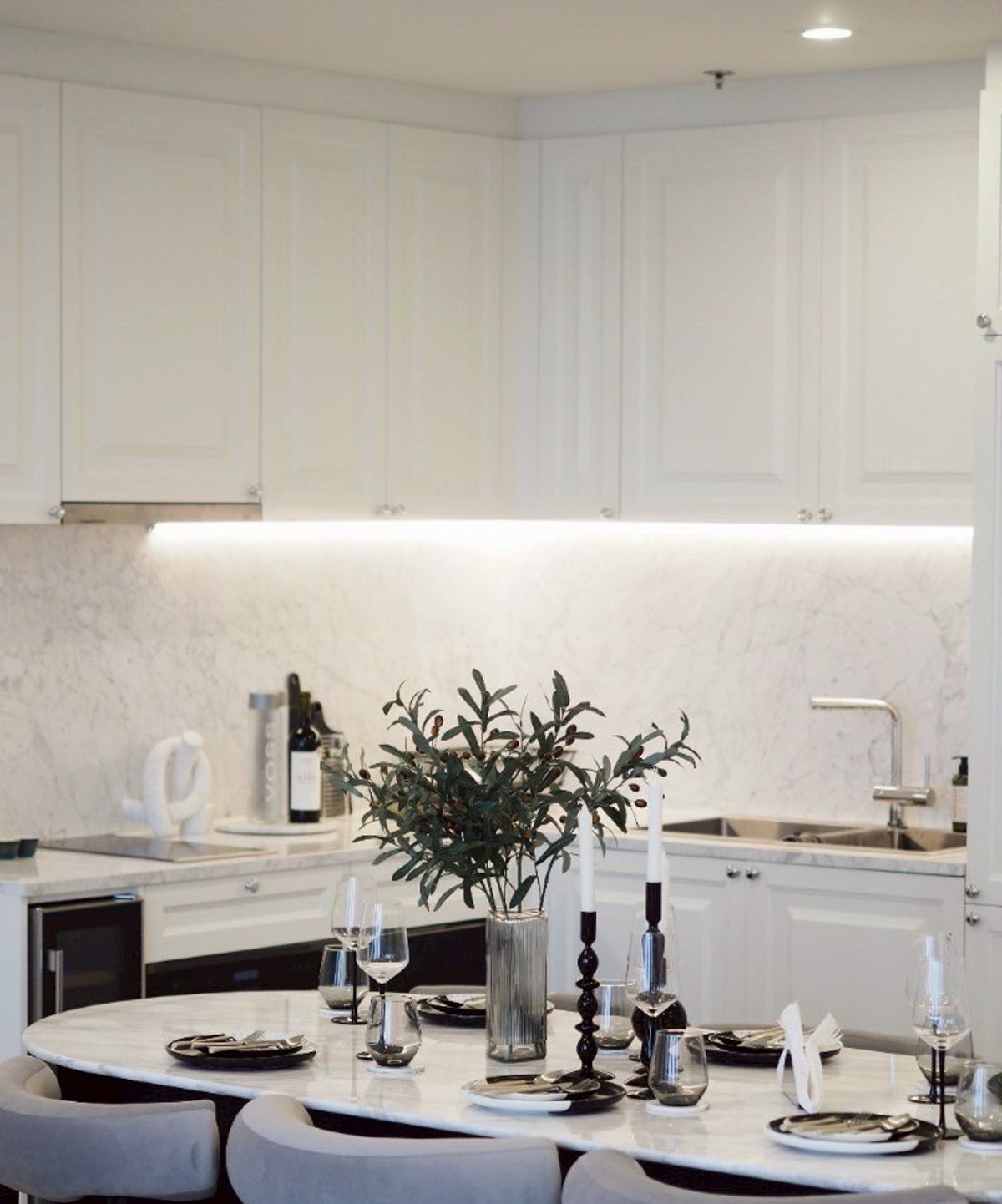 For SaleCondoWitthayu, Chidlom, Langsuan, Ploenchit : Amazing decorated with private lift, high floor, next to BTS Ploenchit✨Noble Ploenchit✨2 bedrooms, 2 bathrooms, size 114.51 sq m, near BTS Ploenchit Tel.0982645161 