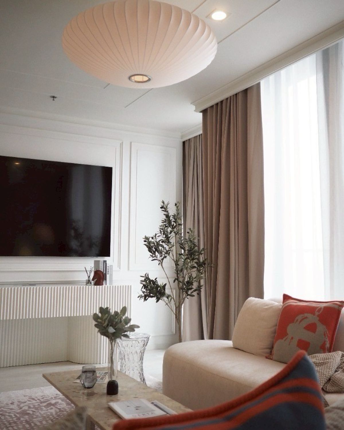 For SaleCondoWitthayu, Chidlom, Langsuan, Ploenchit : Amazing decorated with private lift, high floor, next to BTS Ploenchit✨Noble Ploenchit✨2 bedrooms, 2 bathrooms, size 114.51 sq m, near BTS Ploenchit Tel.0982645161 