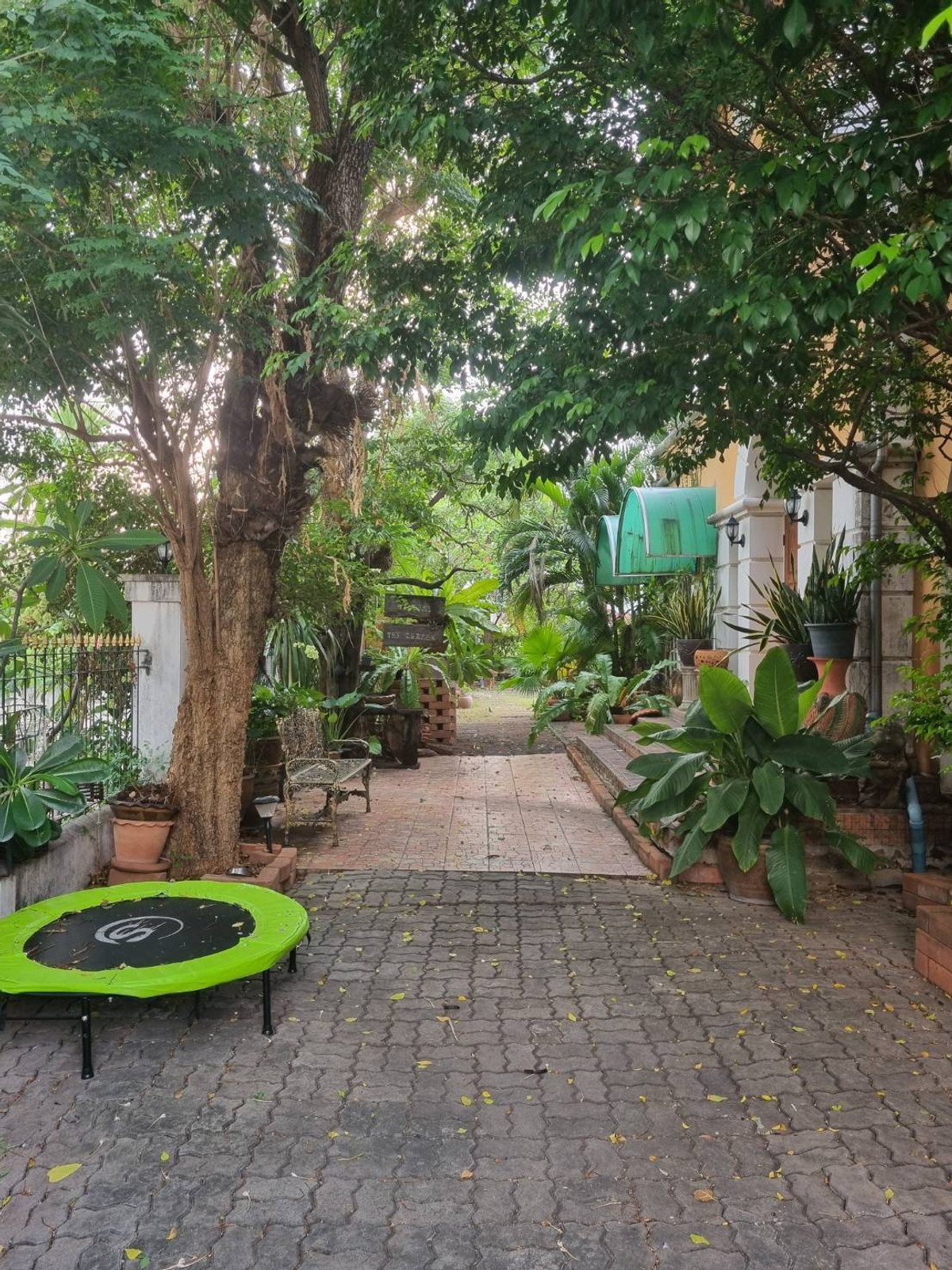 ขายบ้านลาดพร้าว101 แฮปปี้แลนด์ : ขาย บ้านเฟื่องฟ้า แฮปปี้แลนด์ ใกล้ MRT บางกะปิ