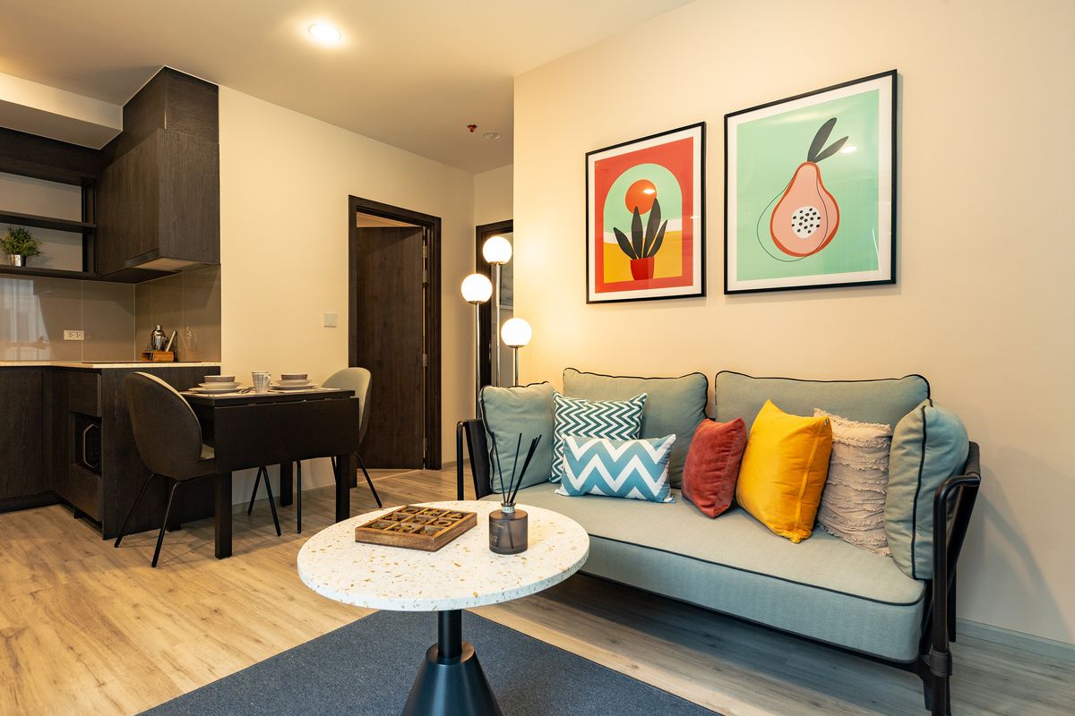 CondoRatchadapisek, Huaikwang, Suttisan : 🌟 XT Huai Khwang | 2 bedrooms, corner room, 3 side, next to the garden | Sell or rent long -term, special price! 🌟 📍 Size 51 sq.m. | 2 bedrooms / 1 bathroom | Fully Furnished ready 📍 corner room, 3 sides, next to the garden, the ground floor is private, w