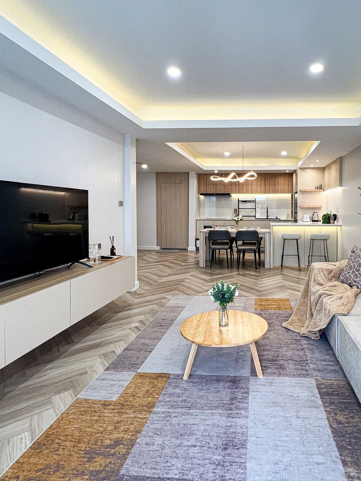 ทาวน์โฮมสุขุมวิท อโศก ทองหล่อ : Townhome Ekkamai22 nearby BTS Phra Khanong