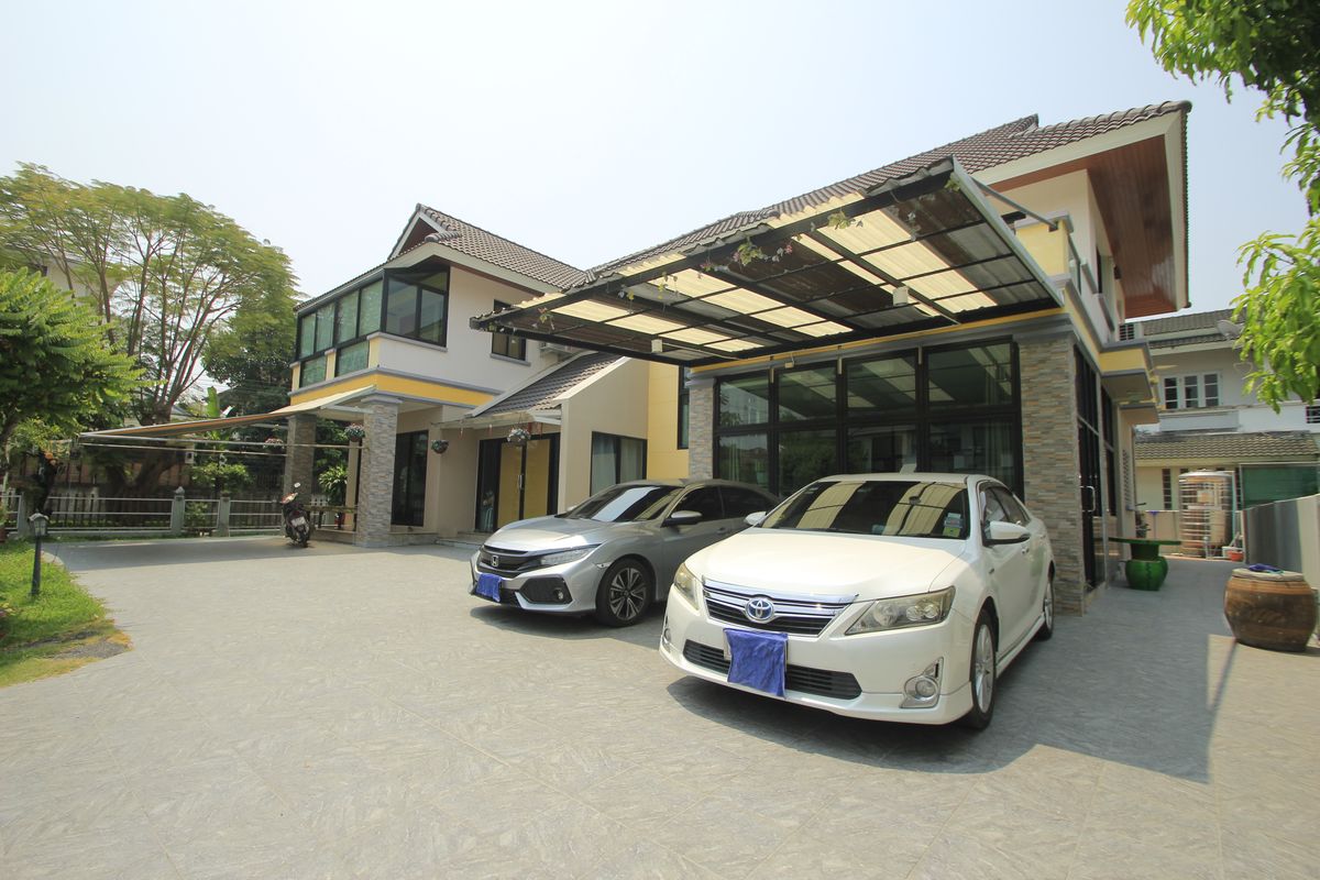 For SaleHousePinklao, Charansanitwong : Detached house, Phanakhlao, Taling Chan, Asawapichet, Ban ready, decorated, furnished, furnished, worth more than a 128.5 square wah house near the mall conveniently.