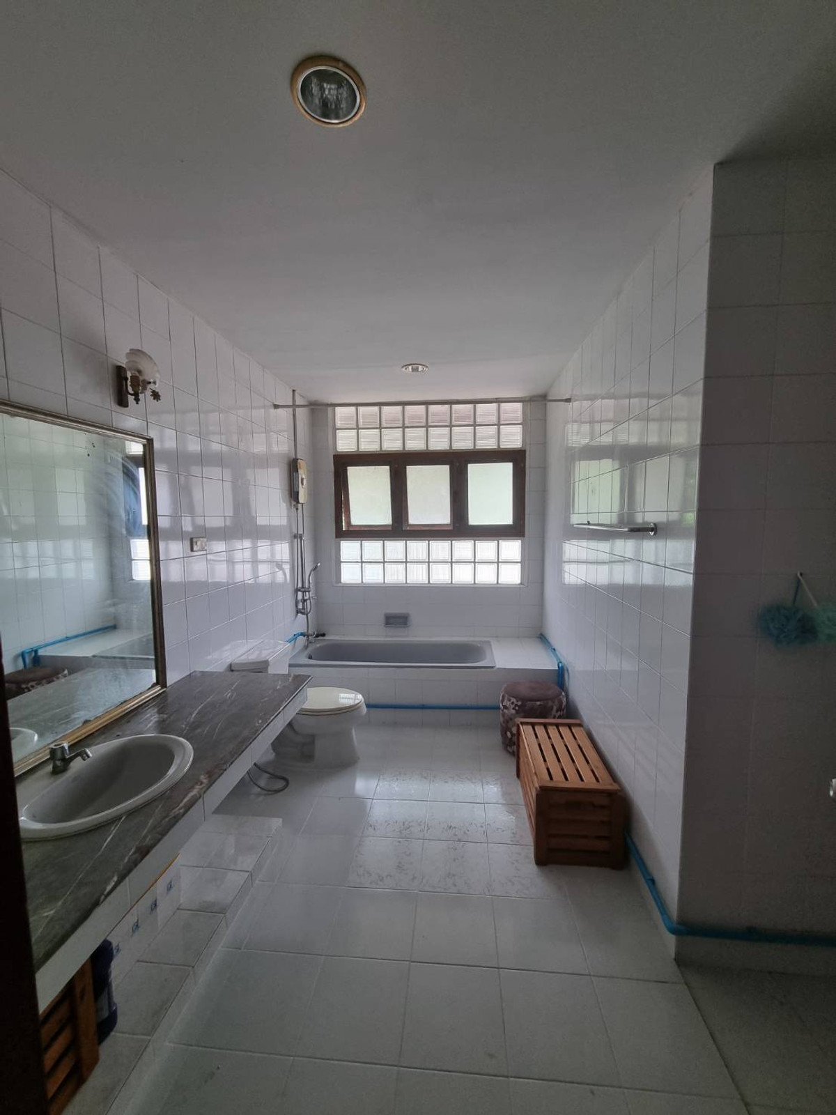 ขายบ้านลาดพร้าว101 แฮปปี้แลนด์ : ขาย บ้านเฟื่องฟ้า แฮปปี้แลนด์ ใกล้ MRT บางกะปิ