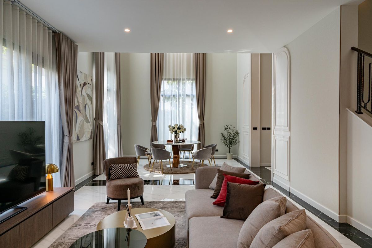 บ้านพัฒนาการ ศรีนครินทร์ : Cinq Royal Krungthep Kreetha I Ultra Luxury House with 6 Bedroom in Krungthep Kreetha
